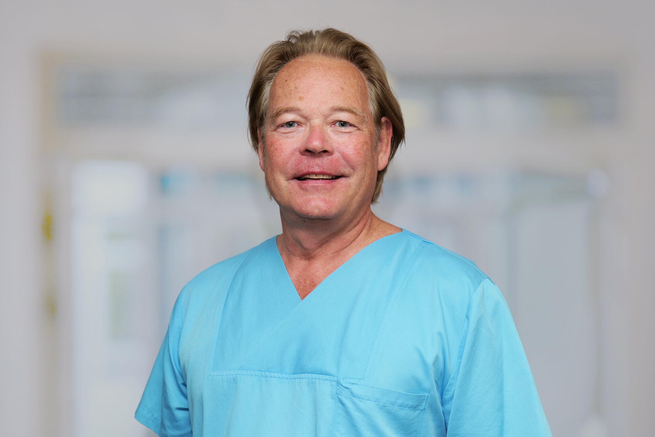 Porträt von Dr. Ralf Bader